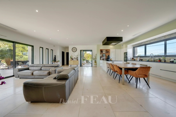 Maison de luxe à vendre à Aix-en-Provence, 1 740 000 €, Photo 4