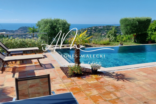 Luxury House for sale in Cavalaire-sur-Mer, 1 990 000 €, Photo 5