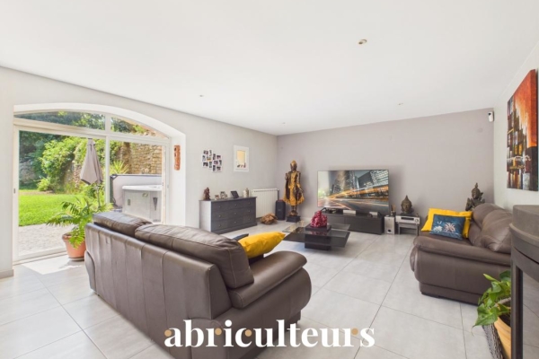 Maison de luxe à vendre à Grans, 845 000 €, Photo 6