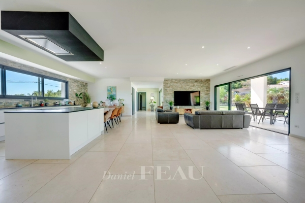 Maison de luxe à vendre à Aix-en-Provence, 1 740 000 €, Photo 6