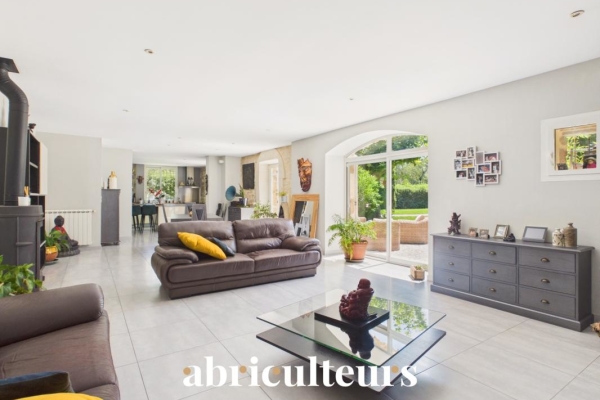 Maison de luxe à vendre à Grans, 845 000 €, Photo 7