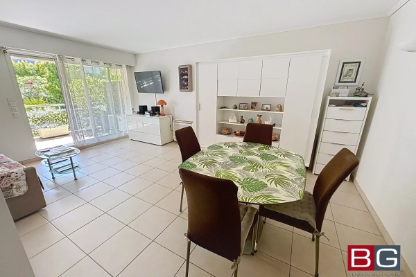 Appartement de luxe à vendre à Antibes, 360 000 €, Photo 7