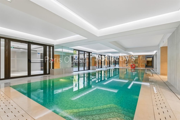 Luxury Apartment for sale in Neuilly-sur-Seine, 1 250 000 €, Photo 1