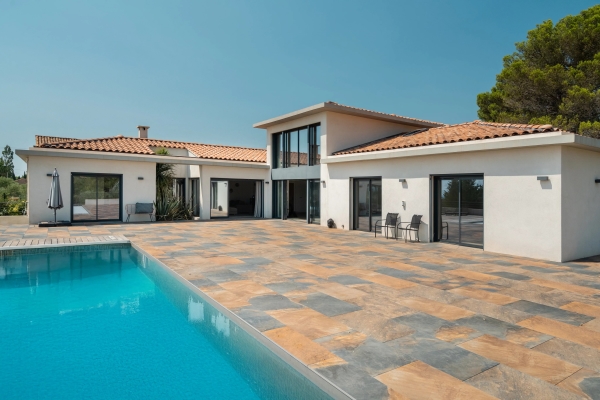Maison de luxe à vendre à Aix-en-Provence, 2 490 000 €, Photo 1