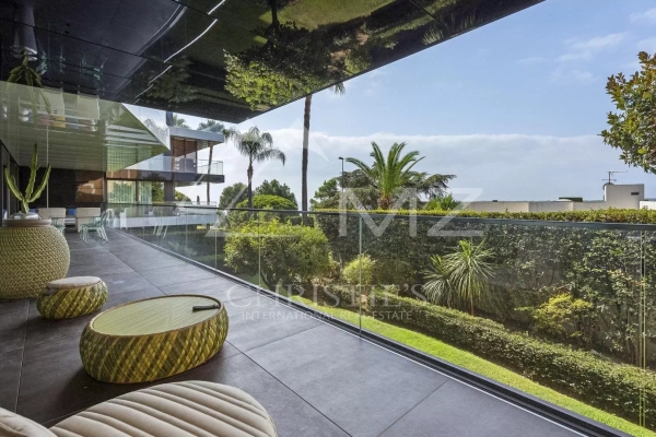 Luxury Apartment for sale in Cannes, 2 980 000 €, Photo 1