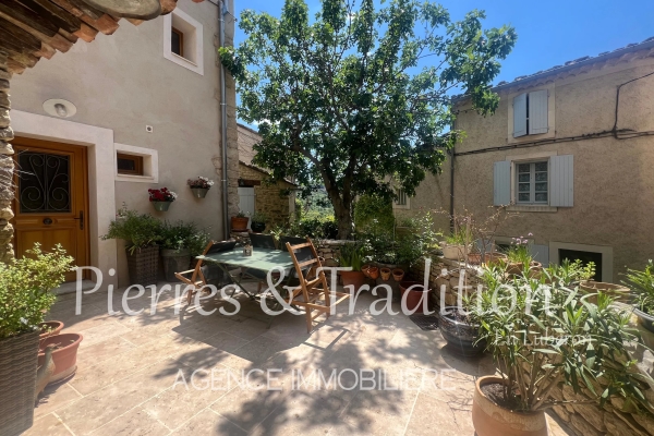 Maison de luxe à vendre à Saignon, 339 000 €, Photo 3