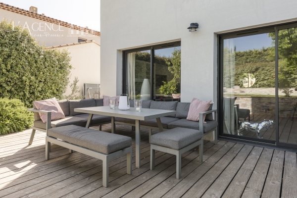 Maison de luxe à vendre à Aix-en-Provence, 949 000 €, Photo 4