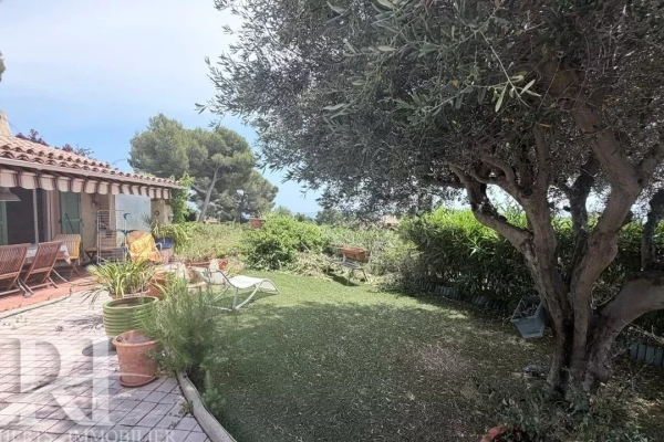 Luxury House for sale in Saint-Raphaël, 499 200 €, Photo 5