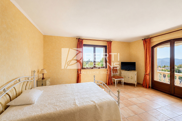 Maison de luxe à vendre à Mandelieu-la-Napoule, 1 370 000 €, Photo 5