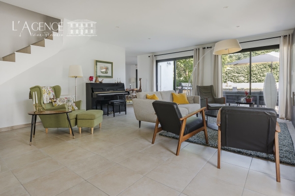 Maison de luxe à vendre à Aix-en-Provence, 949 000 €, Photo 6