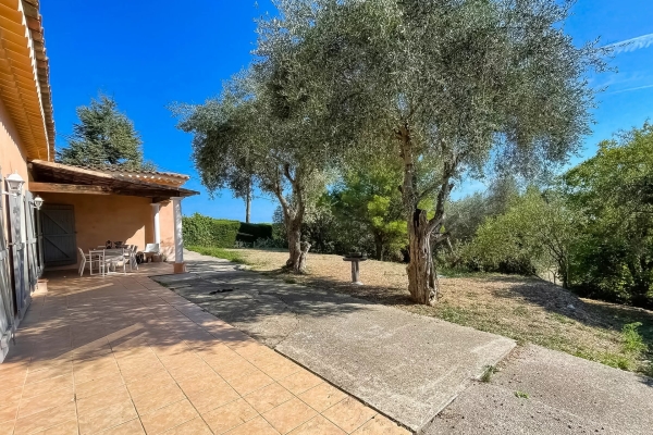 Maison de luxe à vendre à Villefranche-sur-Mer, 1 950 000 €, Photo 1