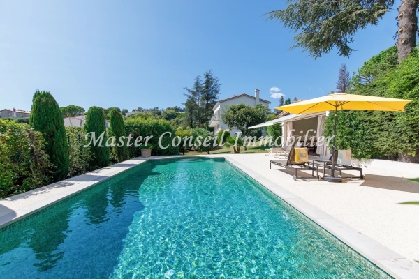 Maison de luxe à vendre à Mougins, 1 785 000 €, Photo 1