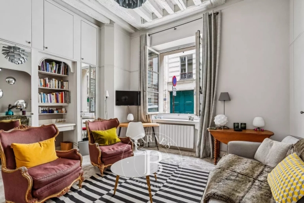Appartement de luxe à vendre à Paris 7ème, 495 000 €, Photo 1