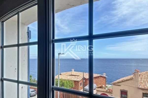 Maison de luxe à vendre à Saint-Raphaël, 1 357 000 €, Photo 1
