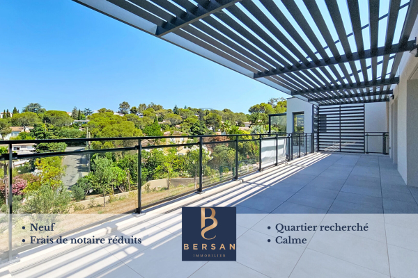 Luxury Apartment for sale in Saint-Raphaël, 960 000 €