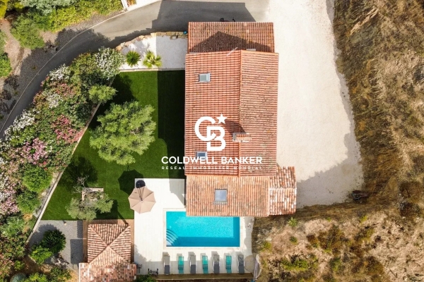 Maison de luxe à vendre à Bormes-les-Mimosas, 1 250 000 €, Photo 2