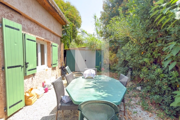Luxury House for sale in Le Golfe Juan, 795 000 €, Photo 3