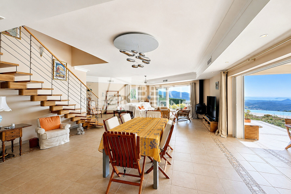 Luxury House for sale in Mandelieu-la-Napoule, 1 450 000 €, Photo 4