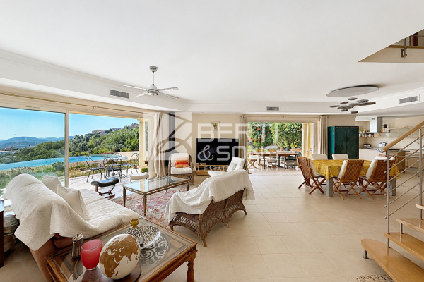 Luxury House for sale in Mandelieu-la-Napoule, 1 450 000 €, Photo 5