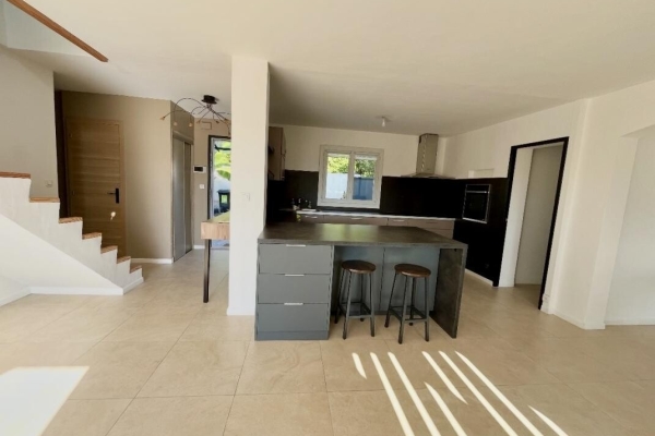 Maison de luxe à vendre à Sainte-Maxime, 799 000 €, Photo 6