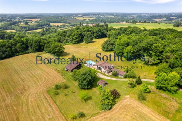 Luxury House for sale in Bazas, 760 000 €, Photo 1