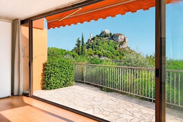 Luxury Apartment for sale in Èze, 485 000 €, Photo 1