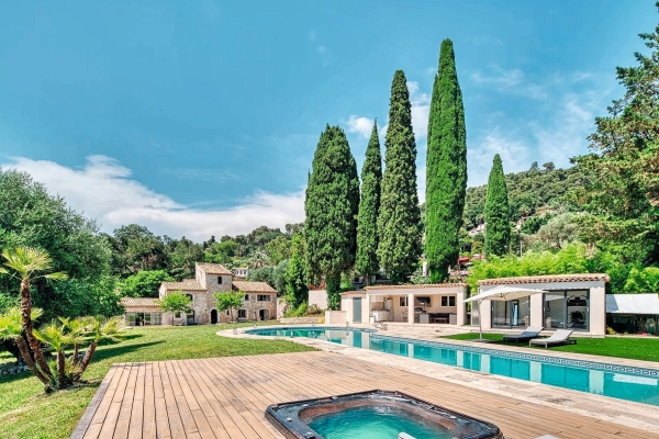 Maison de luxe à vendre à Saint-Paul-de-Vence, 3 990 000 €, Photo 1