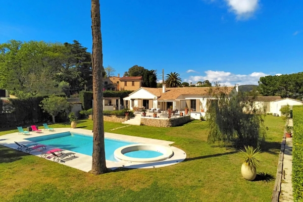 Maison de luxe à vendre à Cannes, 2 800 000 €, Photo 1
