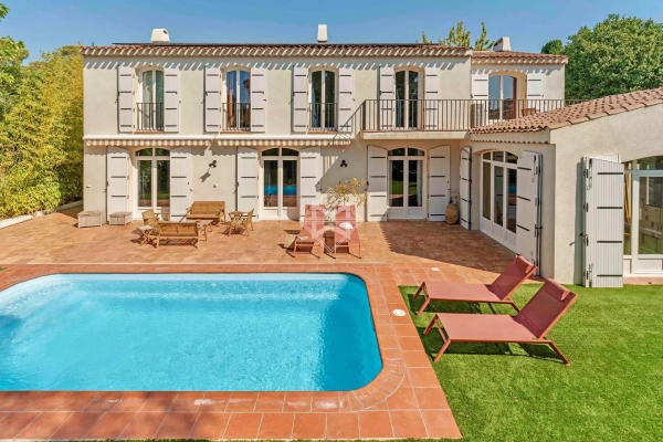 Luxury House for sale in Toulon, 1 540 000 €, Photo 1
