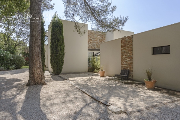 Maison de luxe à vendre à Éguilles, 2 150 000 €, Photo 2