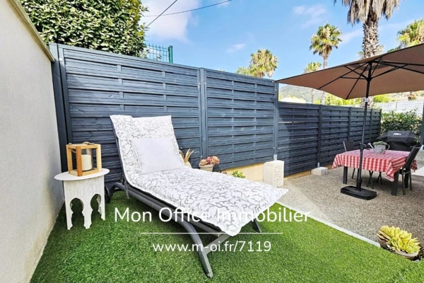Maison de luxe à vendre à Cavalaire-sur-Mer, 489 000 €, Photo 2