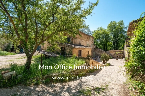 Maison de luxe à vendre à La Tour-d'Aigues, 1 565 000 €, Photo 2