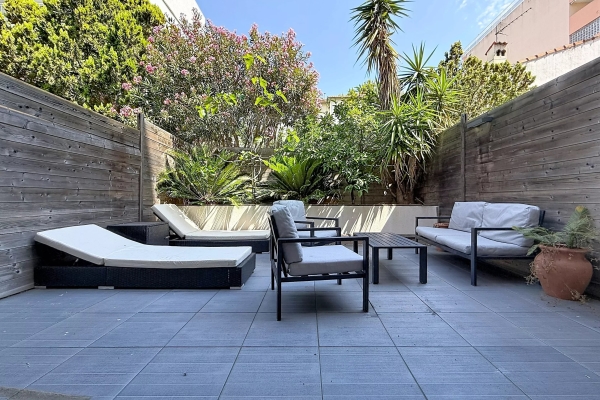 Appartement de luxe à vendre à Juan-les-Pins, 245 000 €, Photo 2