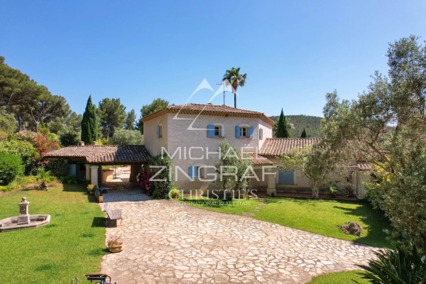 Maison de luxe à vendre à Saint-Cyr-sur-Mer, 2 190 000 €, Photo 3