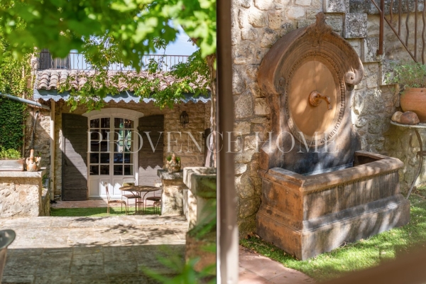 Maison de luxe à vendre à Oppède, 950 000 €, Photo 3