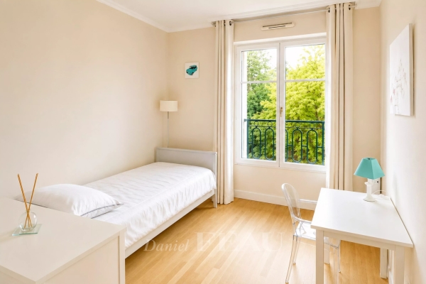Appartement de luxe à louer à Saint-Cloud, 2 560 €, Photo 5