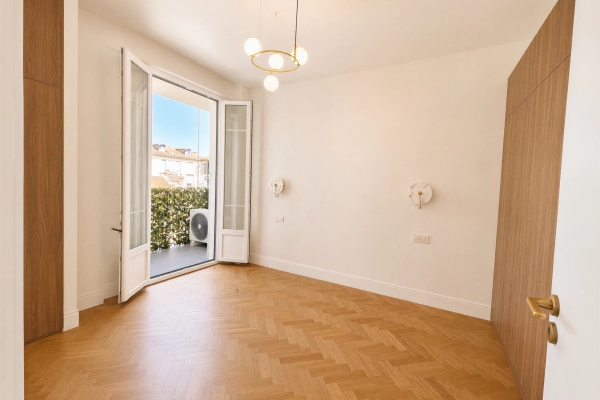 Luxury Apartment for sale in Nice, 695 000 €, Photo 5
