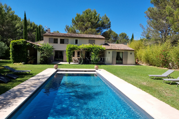 Maison de luxe à vendre à Lourmarin, 1 350 000 €, Photo 1