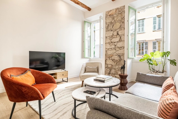 Luxury Apartment for sale in Nice, 630 000 €, Photo 1