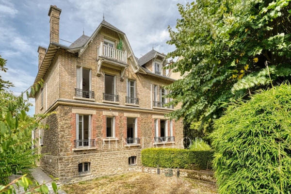 Luxury House for sale in Vincennes, 4 650 000 €, Photo 1