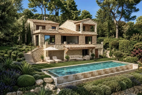 Maison de luxe à vendre à Saint-Paul-de-Vence, 3 450 000 €, Photo 1