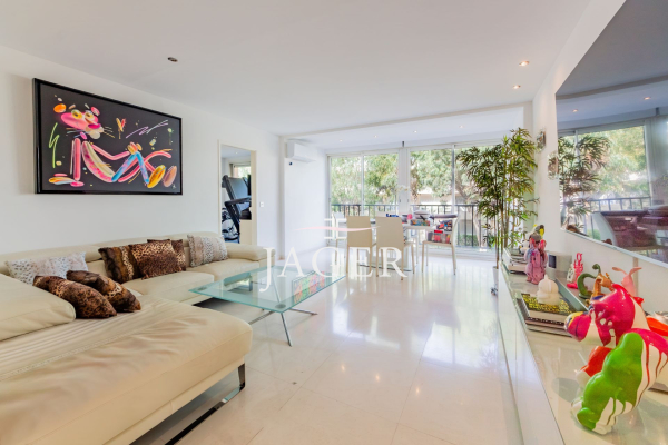 Appartement de luxe à vendre à Saint-Tropez, 1 100 000 €, Photo 1
