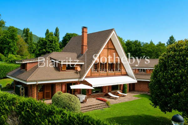 Maison de luxe à vendre à Hendaye, 3 150 000 €, Photo 1