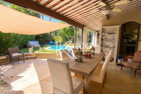 Maison de luxe à vendre à Sainte-Maxime, 895 000 €, Photo 2