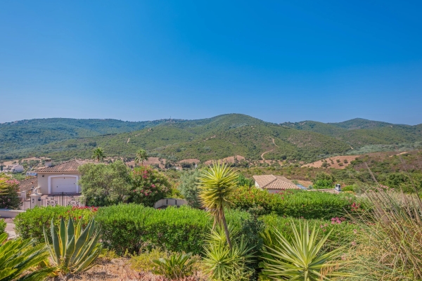 Maison de luxe à vendre à Les Issambres, 1 495 000 €, Photo 2