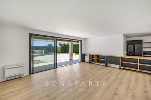 Maison de luxe à vendre à Villeneuve-Loubet, 1 690 000 €, Photo 4