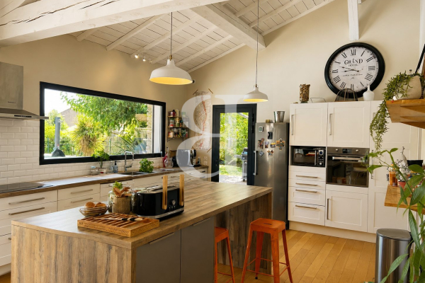 Maison de luxe à vendre à L Isle-sur-La-Sorgue, 947 500 €, Photo 6