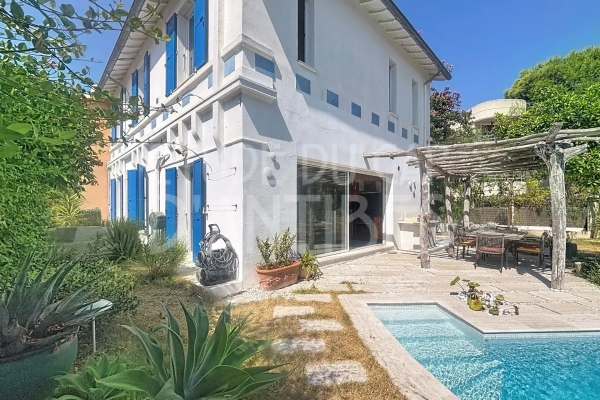 Luxury House for sale in Antibes, 1 690 000 €, Photo 6