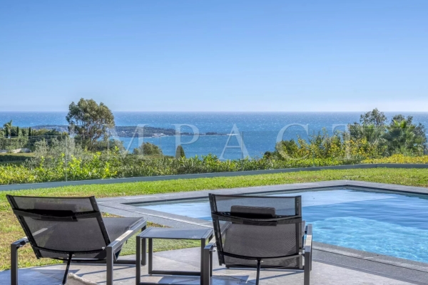 Maison de luxe à louer à Cannes, 15 000 €, Photo 1