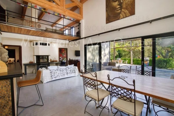 Maison de luxe à vendre à Grimaud, 1 550 000 €, Photo 1